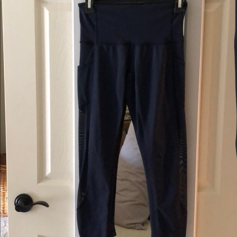 Lululemon navy leggings size 4